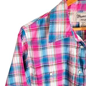 Wrancher Pink & Teal Gold Metallic Western Shirt by Wrangler, size XL